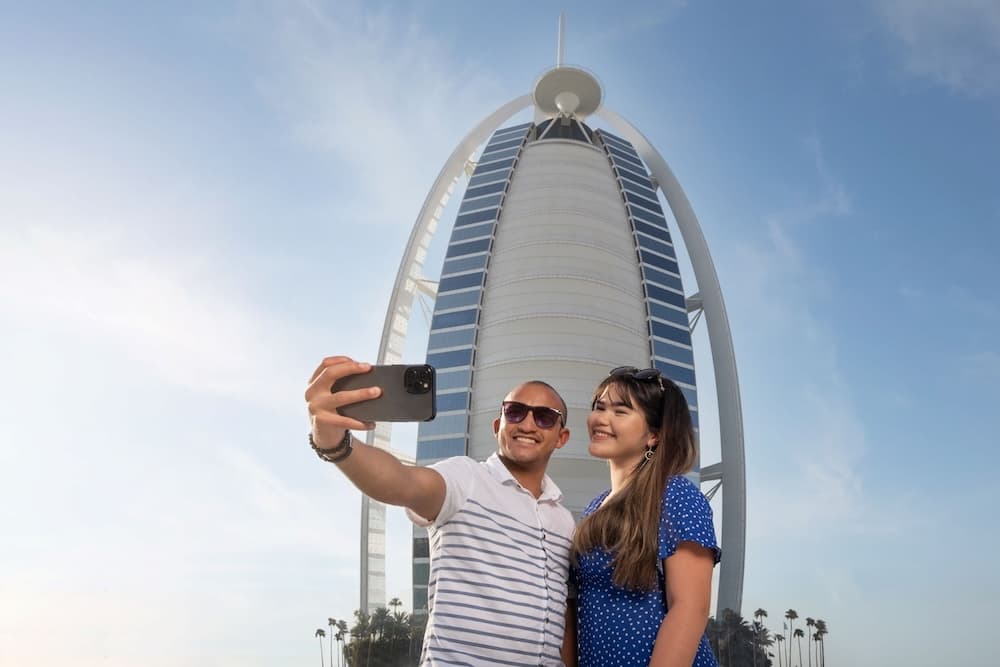Burj Al Arab Tour - clicktoguide