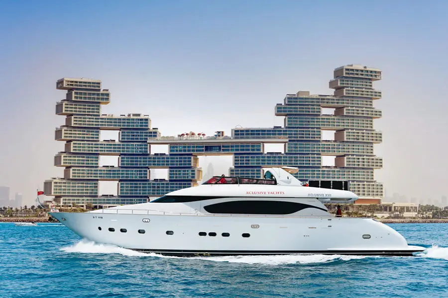 Dubai Marina Luxury Yacht Tour - clicktoguide